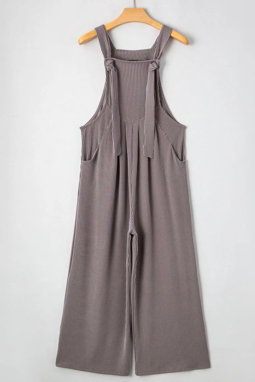 a56eefb5-07c0-4913-878f-18677ffb760b-Max